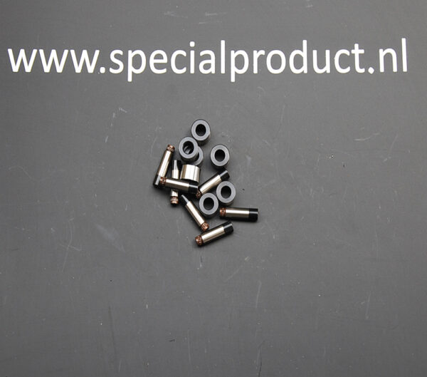 Roller and pin valve side