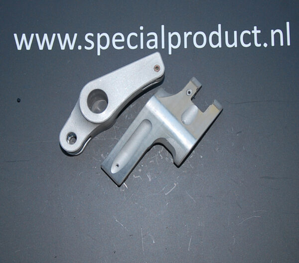 Rocker arm intake