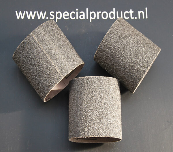 Sanding roll