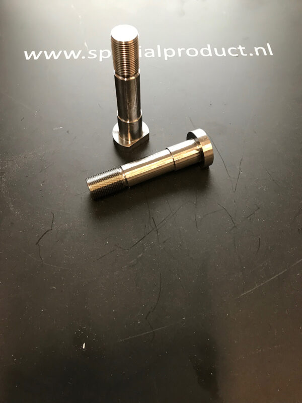 Wheel studs - Image 2